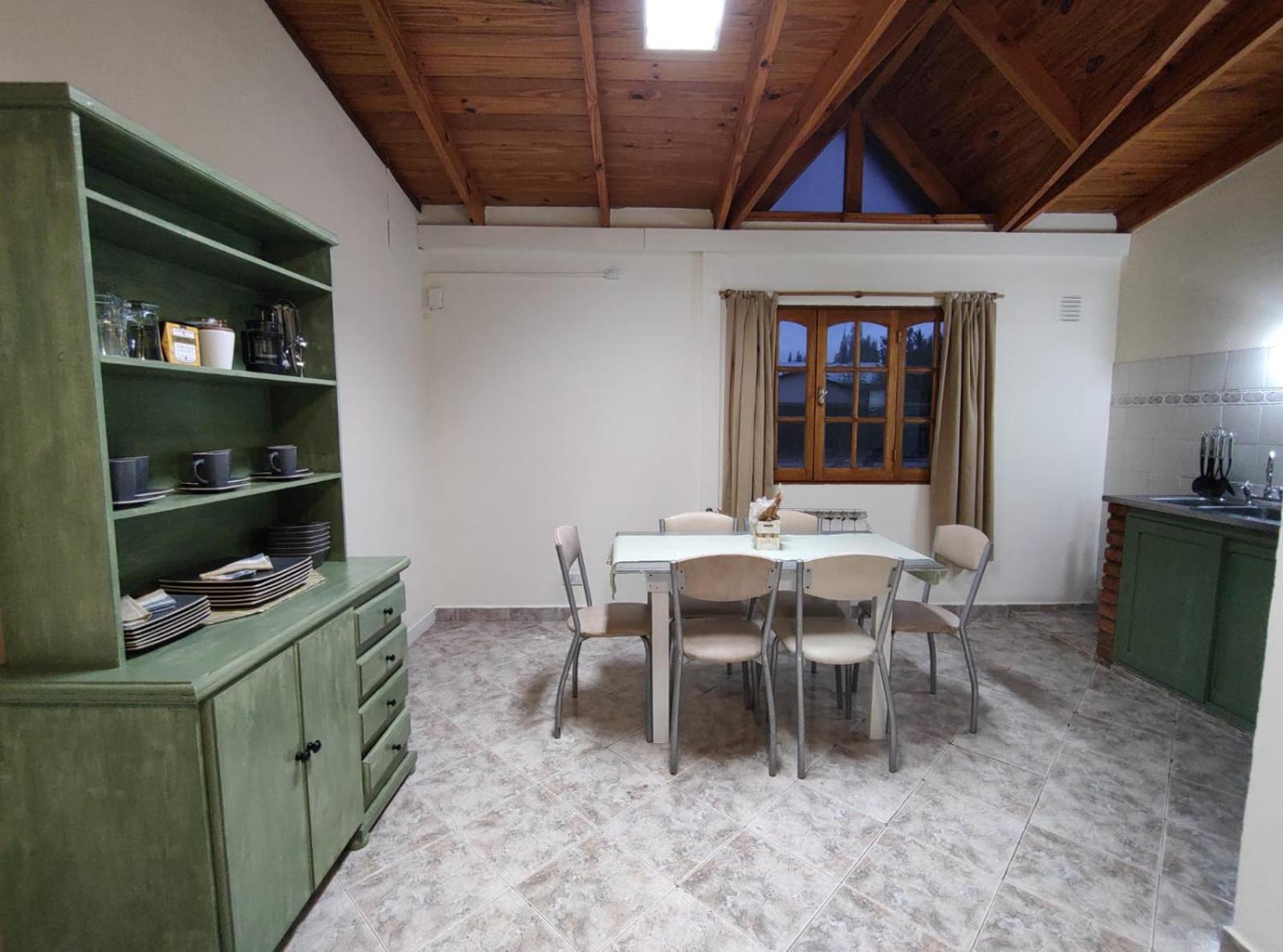 Oliva Hosteria Y Apart El Calafate Eksteriør billede