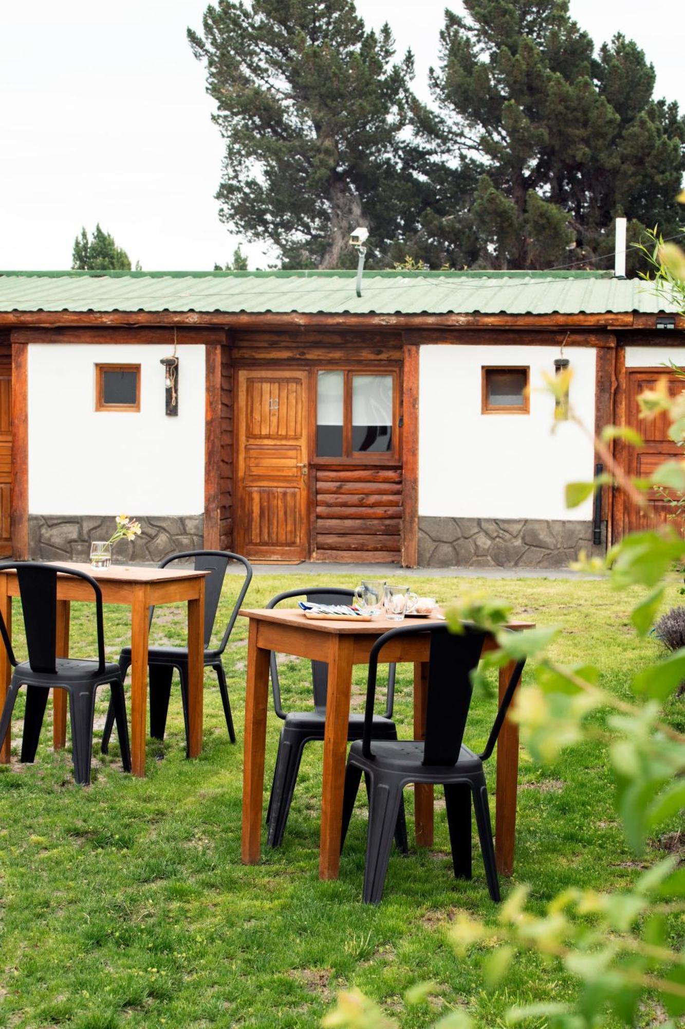 Oliva Hosteria Y Apart El Calafate Eksteriør billede